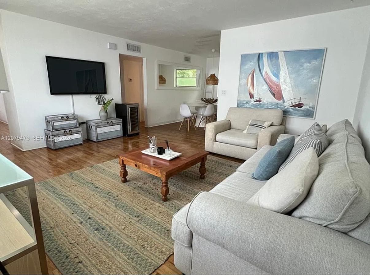 1135 101st St # 4, Bay Harbor Islands, FL 33154