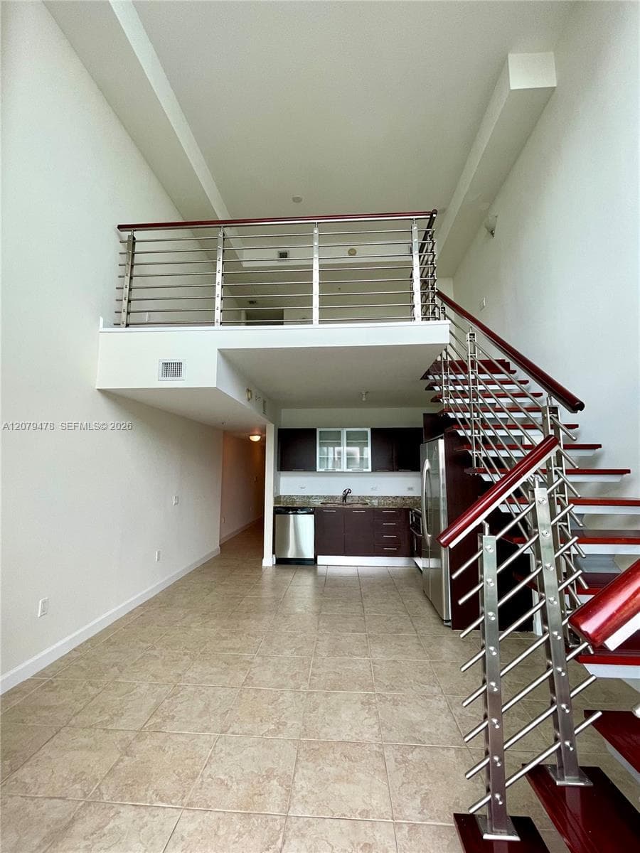 41 SE 5th St # 2405, Miami, FL 33131