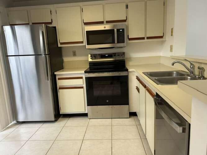 1937 NE 15TH Avenue, Fort Lauderdale, FL 33305 photo 5