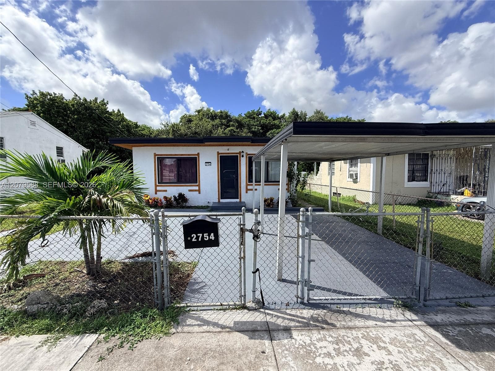 2754 NW 60th St, Miami, FL 33142 photo 2