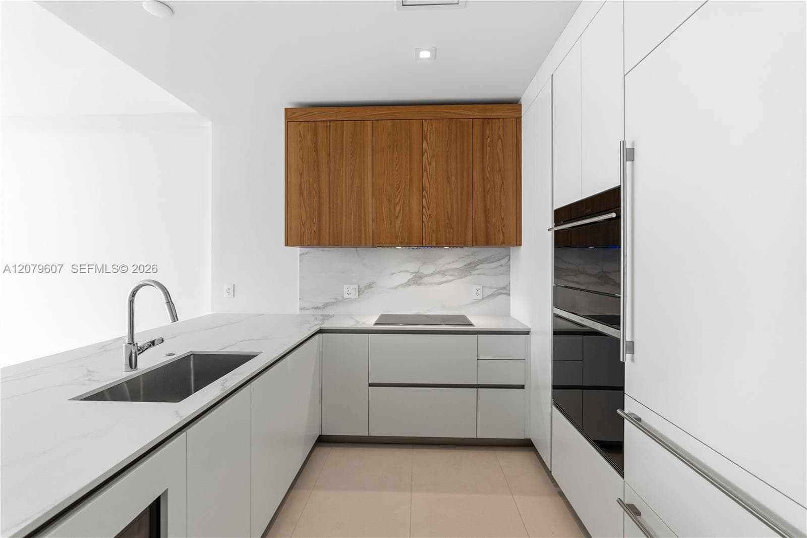 1400 Biscayne Blvd # 804, Miami, FL 33132 photo 3