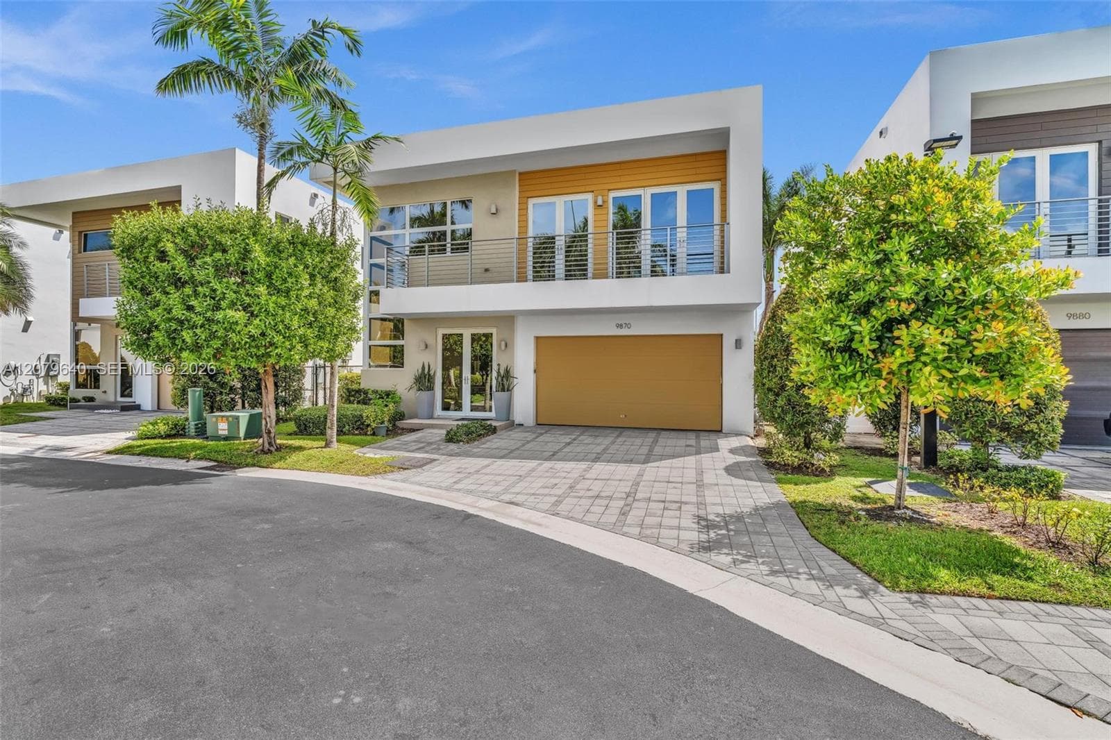 9870 NW 74th Ter, Doral, FL 33178