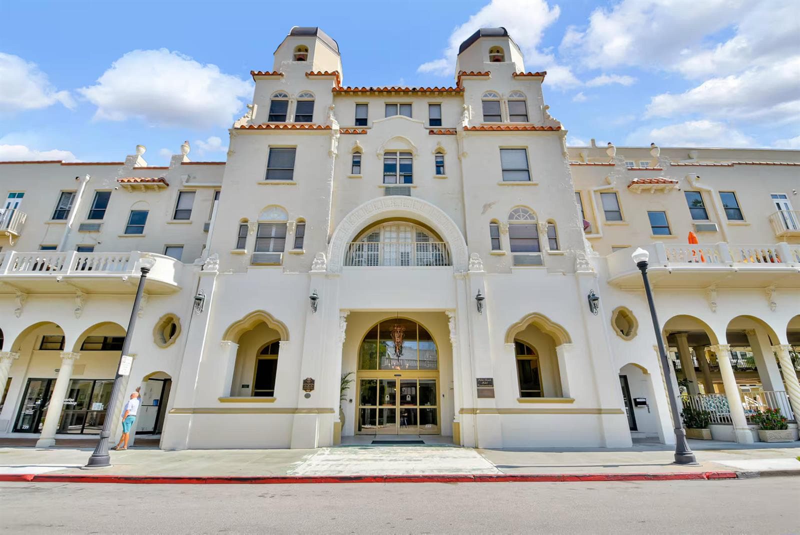 235 SUNRISE Avenue # 3260, Palm Beach, FL 33480