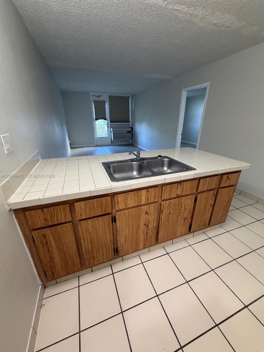 2771 Riverside Dr # 503-A, Coral Springs, FL 33065 photo 3