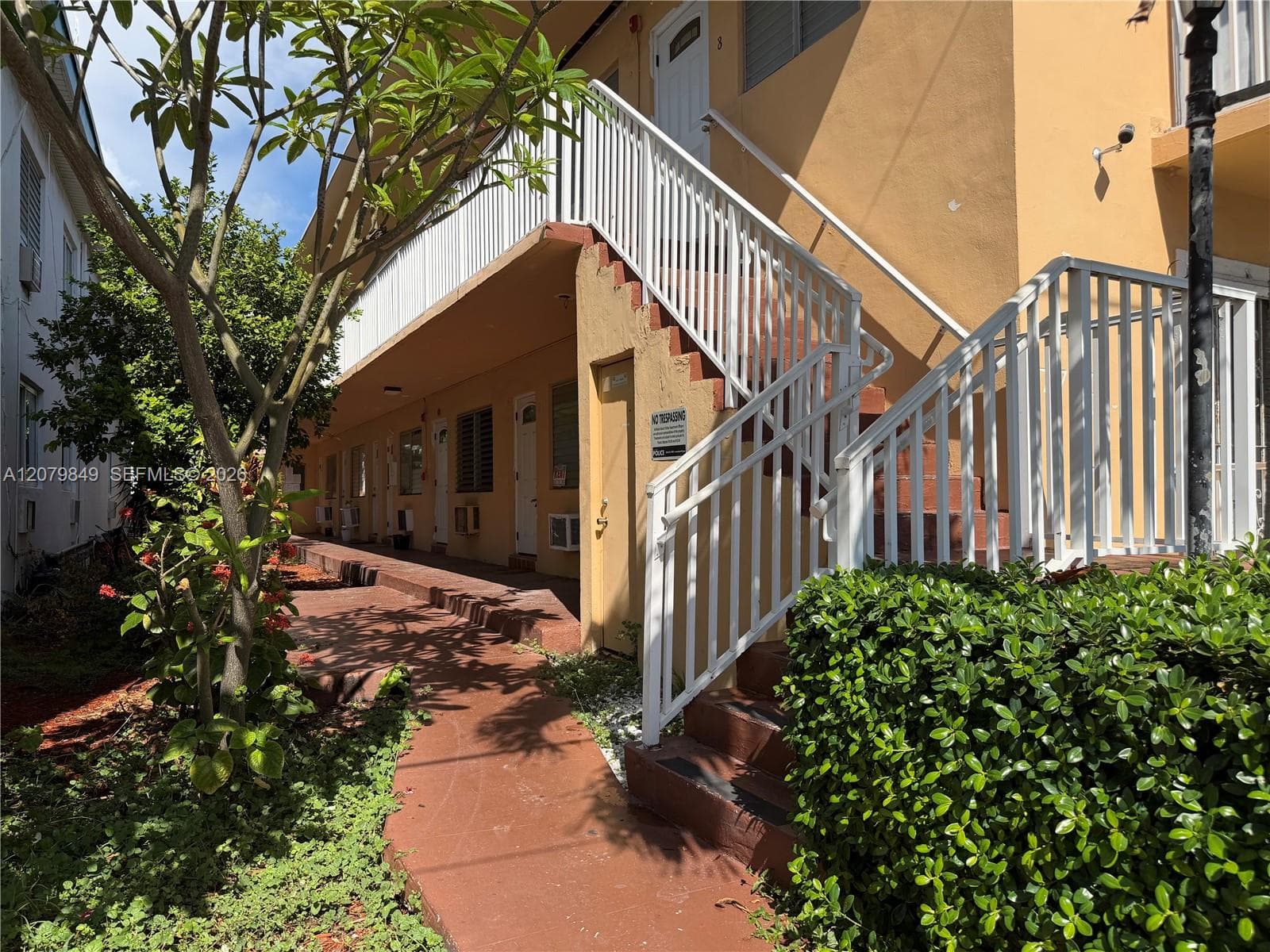 7720 Harding Ave # 2, Miami Beach, FL 33141