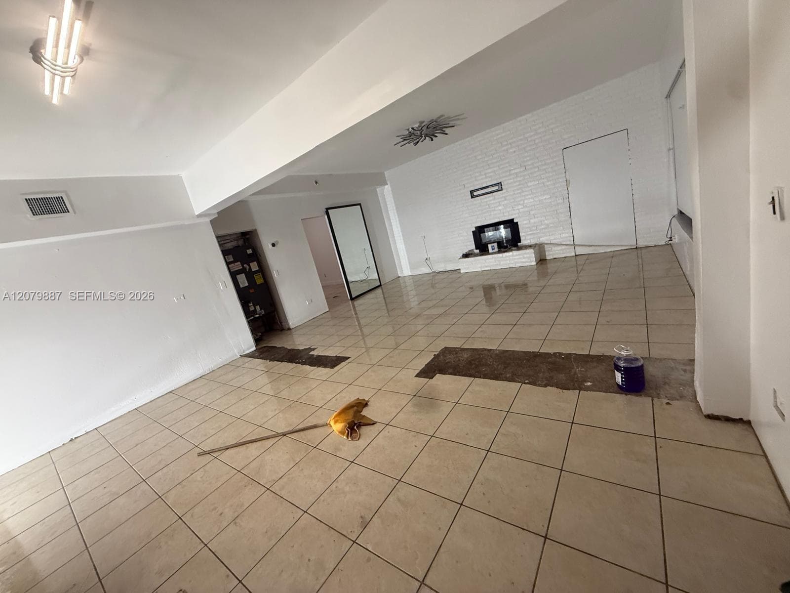 14800 NW 2nd Ave # B, Miami, FL 33168 photo 2