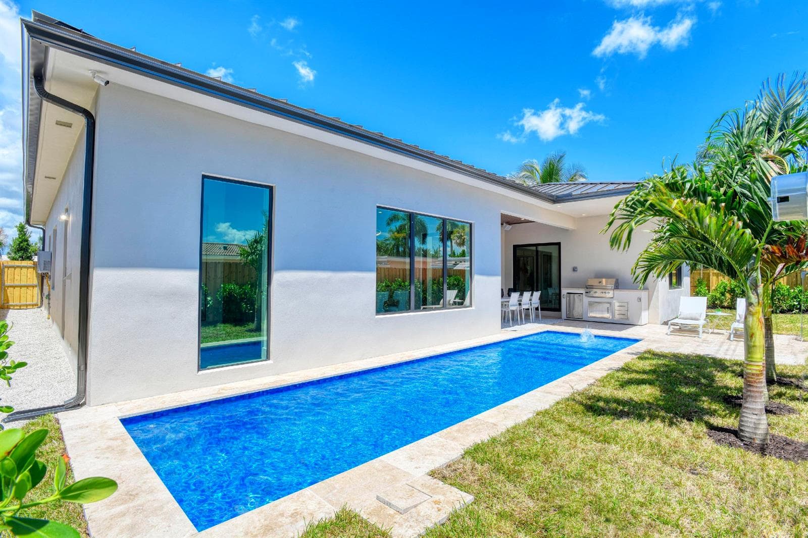 5950 NE 21st Circle, Fort Lauderdale, FL 33308 photo 3