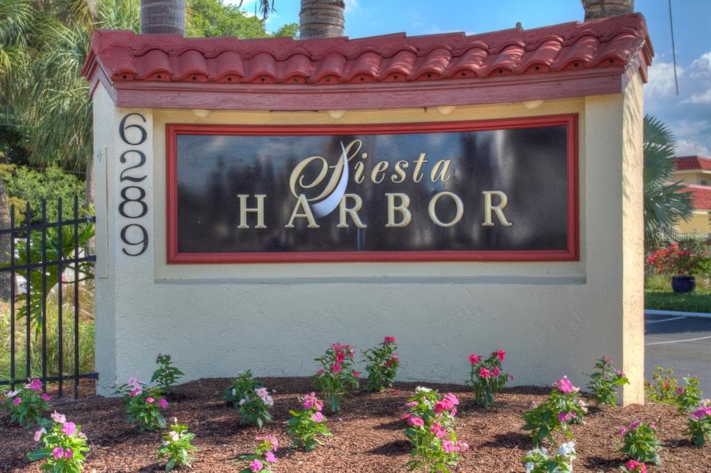 1250 N PORTOFINO DRIVE # 107MAR, SARASOTA, FL 34242