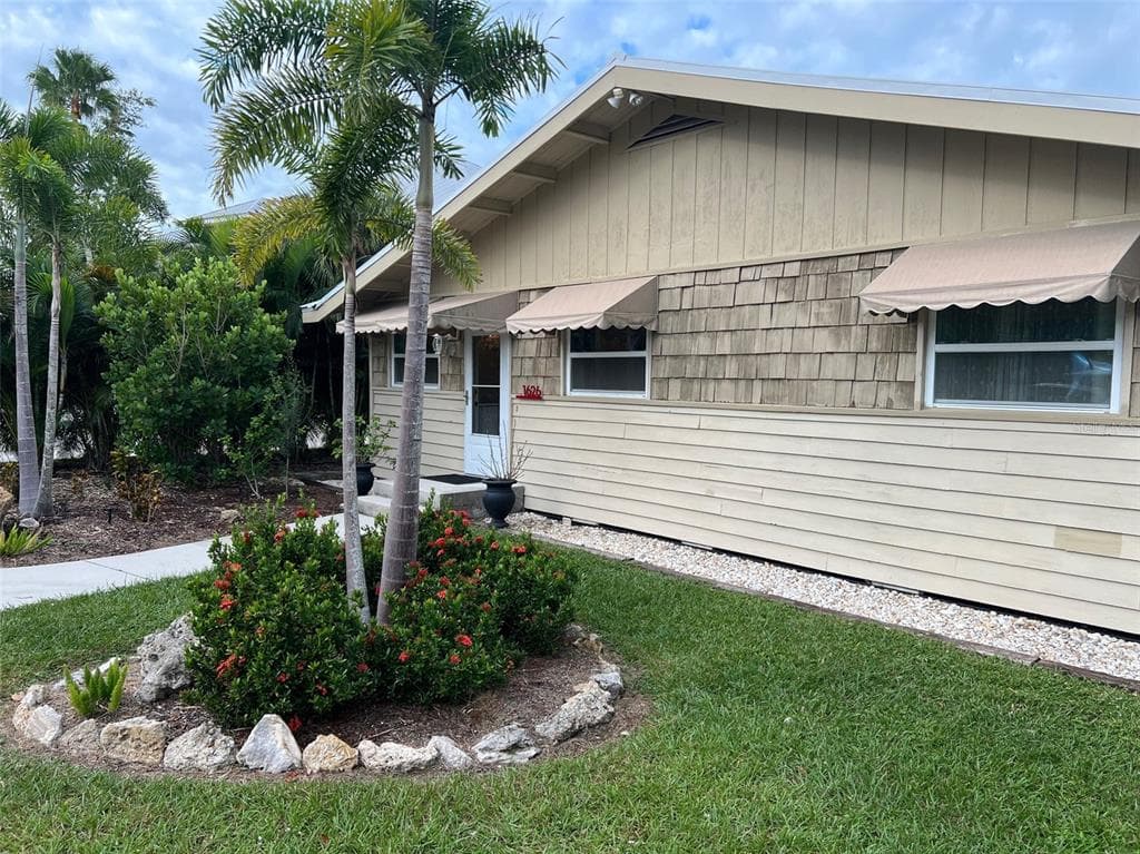 1626 NEW POINT COMFORT ROAD, ENGLEWOOD, FL 34223