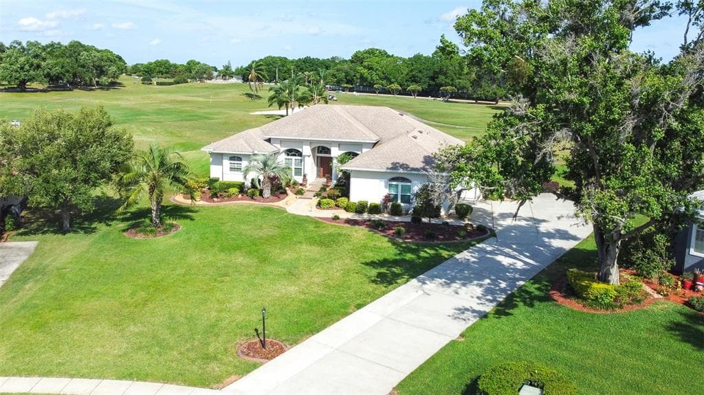 7042 MONTREAL DRIVE, LAKELAND, FL 33810