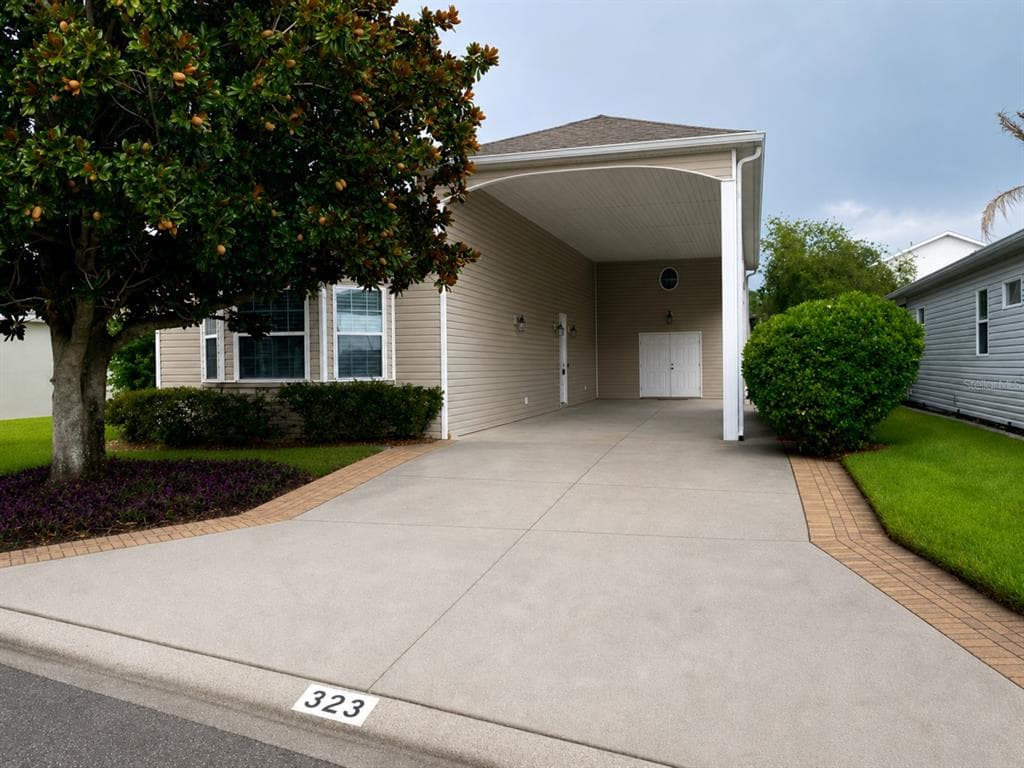 323 TRAVELERS DRIVE, POLK CITY, FL 33868