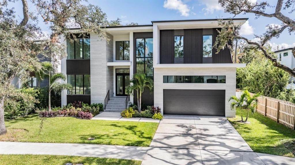 214 S RENELLIE DRIVE, TAMPA, FL 33609