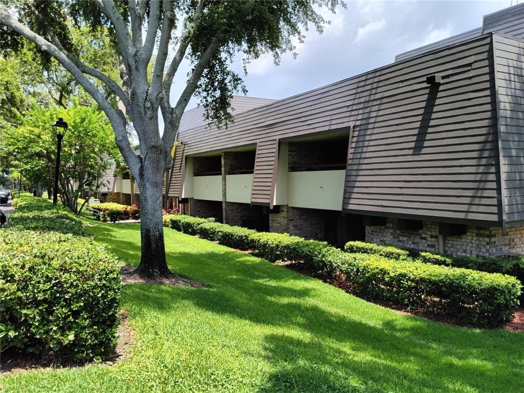 36750 US HIGHWAY 19 N # 13-216, PALM HARBOR, FL 34684