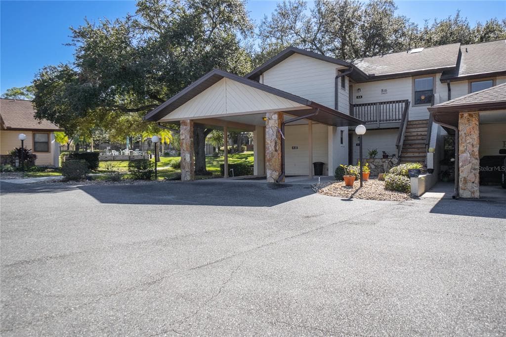 240 E GLASSBORO COURT # 4A, HERNANDO, FL 34442