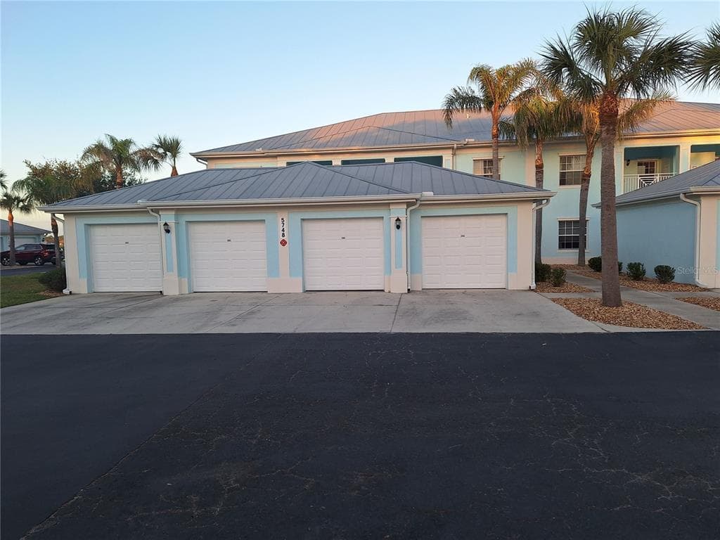 5748 SABAL TRACE DRIVE # 102, NORTH PORT, FL 34287