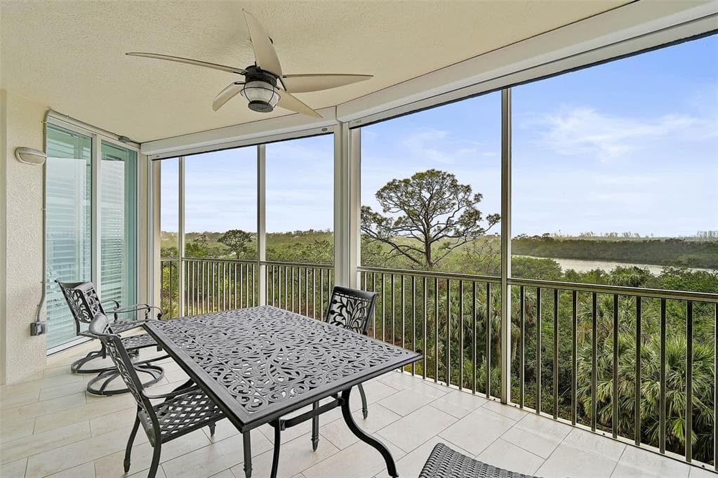 385 N POINT ROAD # 402, OSPREY, FL 34229