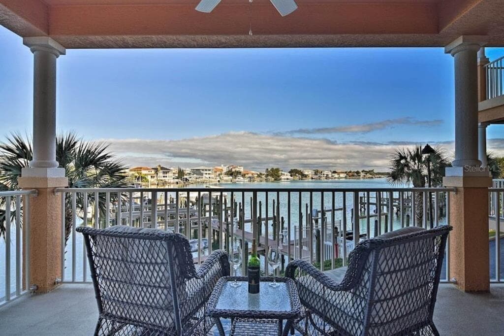 530 S GULFVIEW BOULEVARD # 205, CLEARWATER, FL 33767