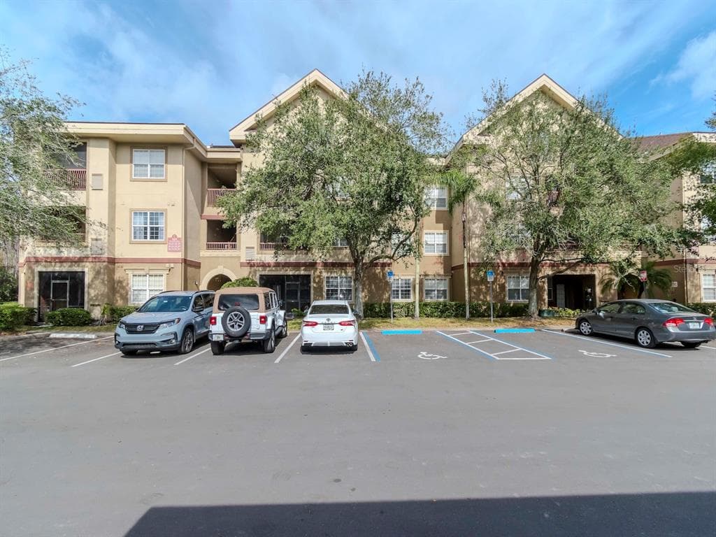 1429 VILLA CAPRI CIRCLE # 306, ODESSA, FL 33556