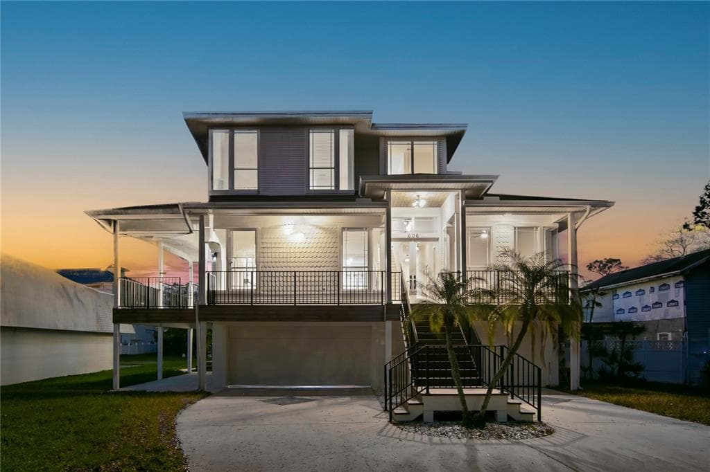 606 INDIANA AVENUE, CRYSTAL BEACH, FL 34681