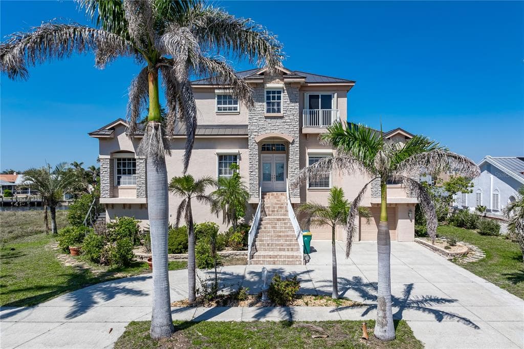 250 GEORGE ROAD, PORT CHARLOTTE, FL 33952