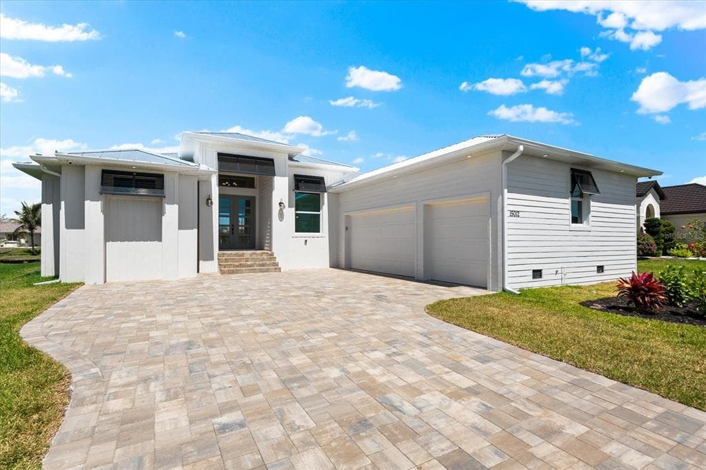 15012 ALSASK CIRCLE, PORT CHARLOTTE, FL 33981