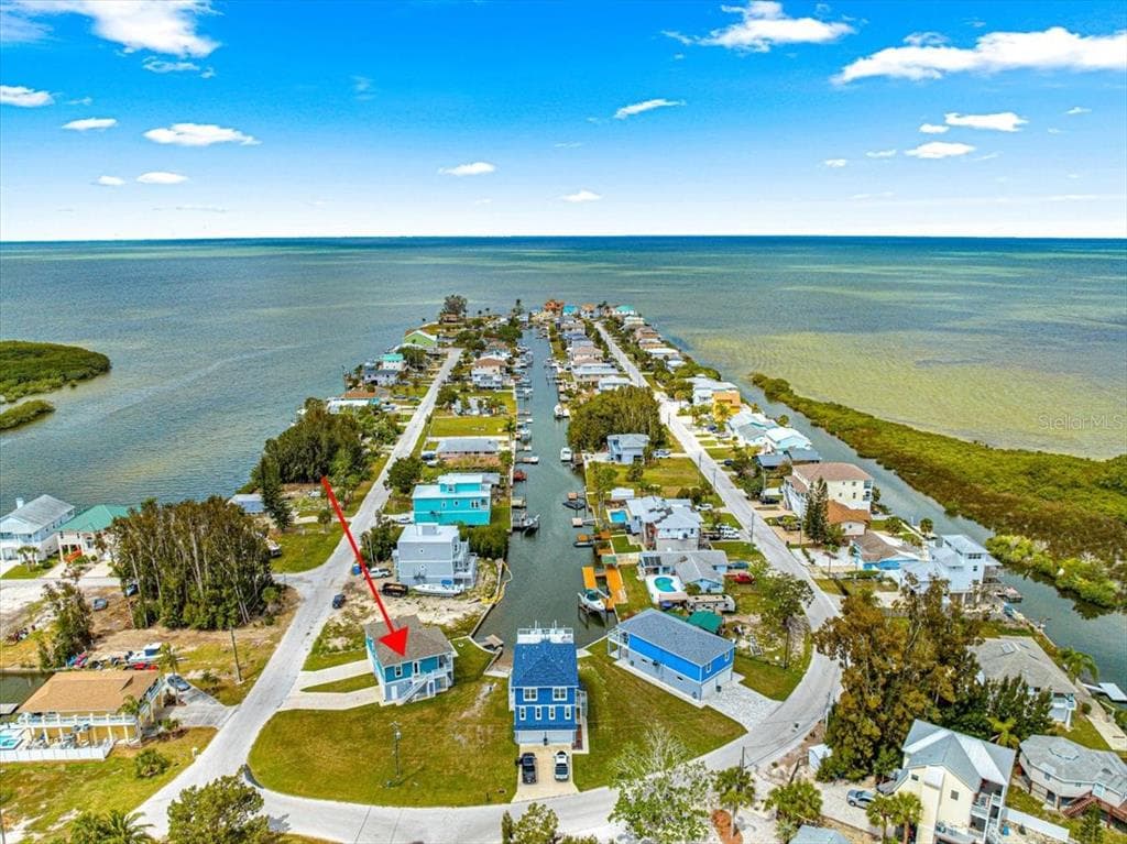6771 SEAVIEW BOULEVARD, HUDSON, FL 34667