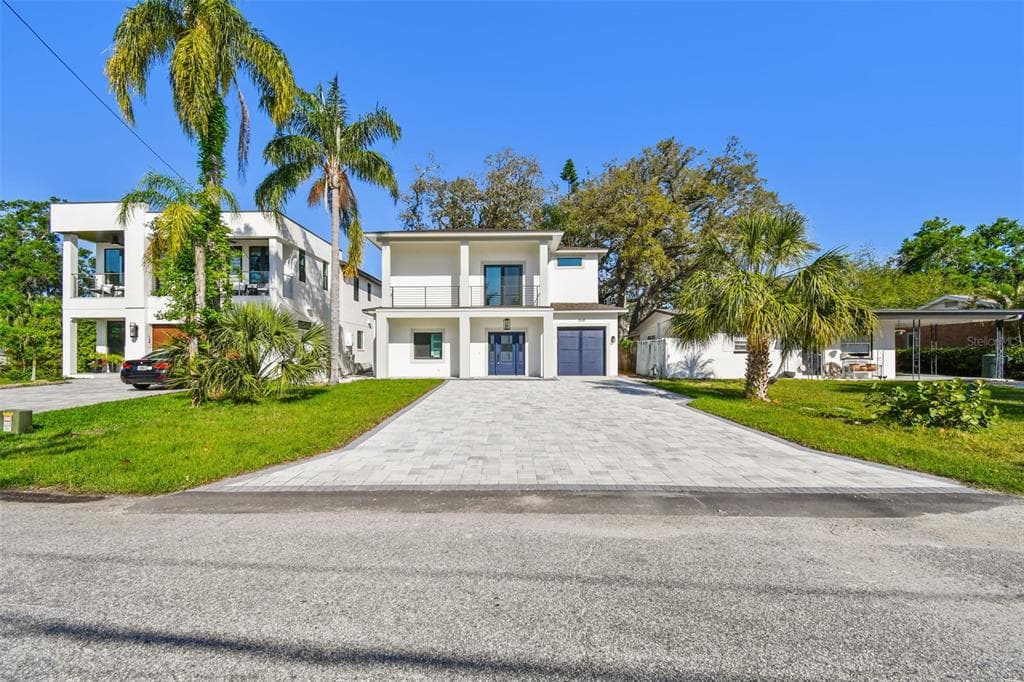 1045 JESSE AVENUE, SAFETY HARBOR, FL 34695