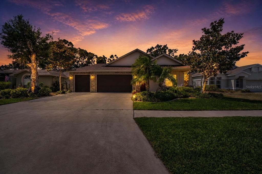 3610 MONTERO COURT, SUN CITY CENTER, FL 33573