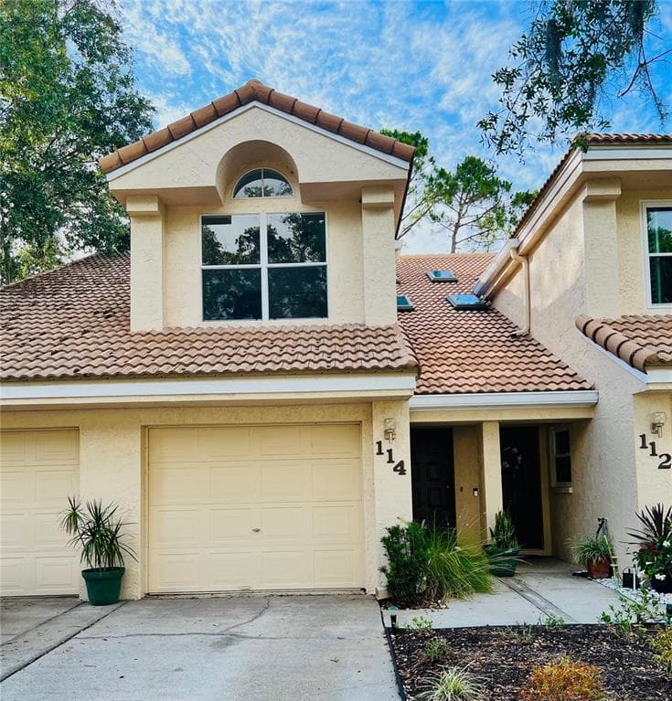 114 CLAYS TRAIL # 114, OLDSMAR, FL 34677