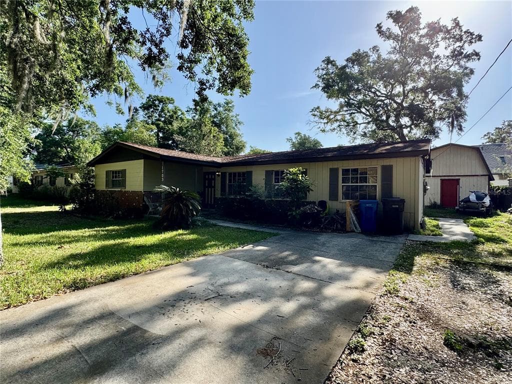 1703 N TAYLOR ROAD, BRANDON, FL 33510