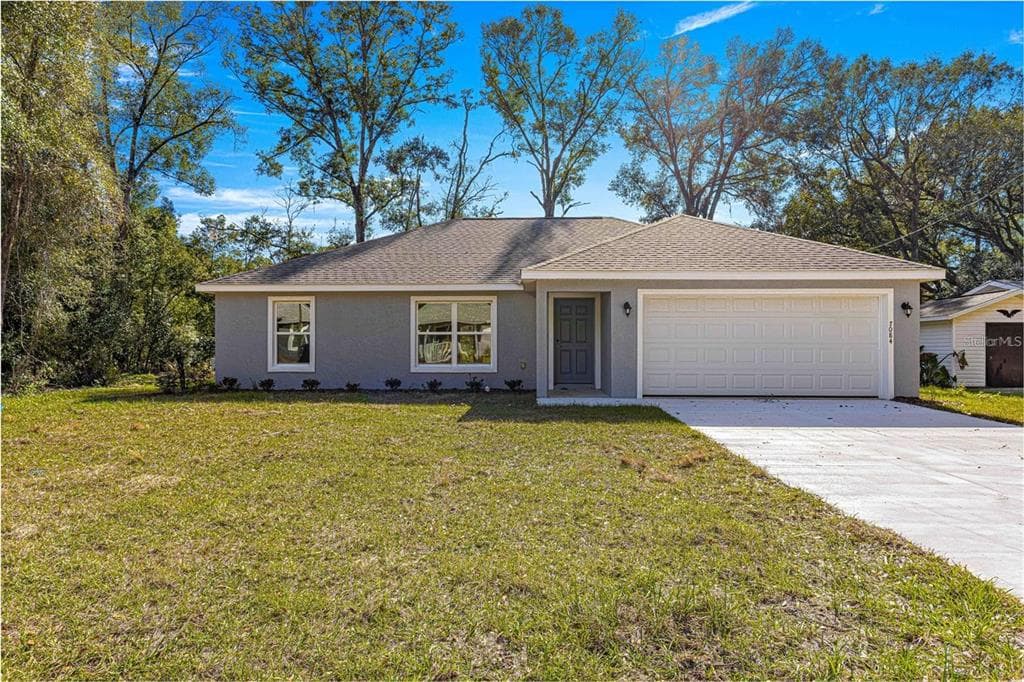 12472 SE 67TH TERRACE ROAD, BELLEVIEW, FL 34420