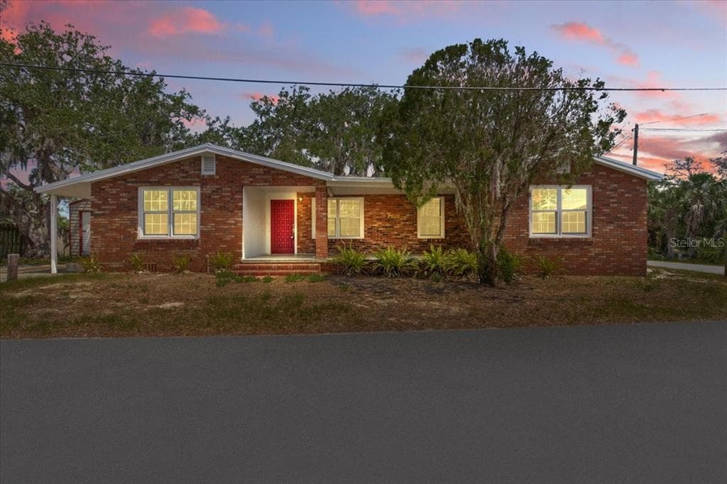 12301 CEDAR STREET, CEDAR KEY, FL 32625