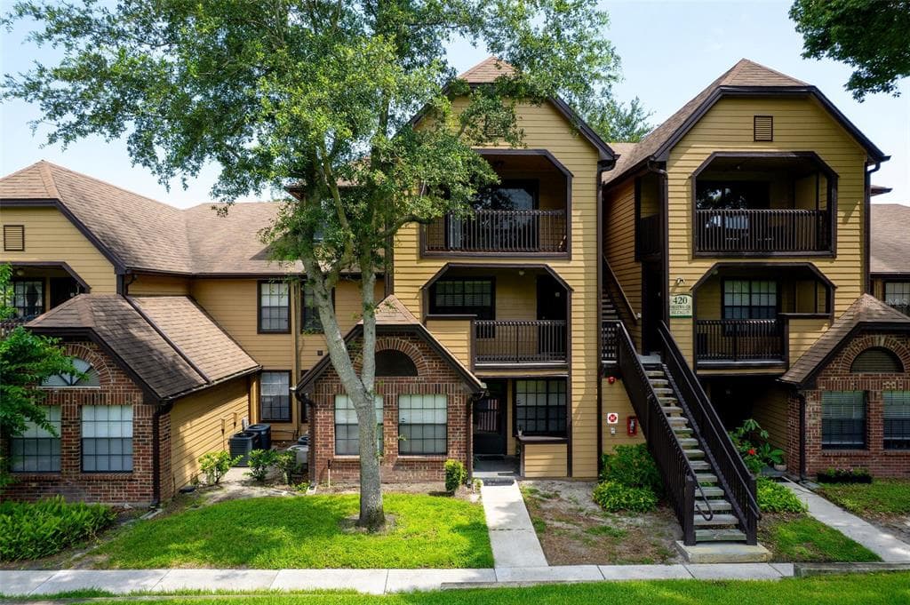 420 FORESTWAY CIRCLE # 206, ALTAMONTE SPRINGS, FL 32701