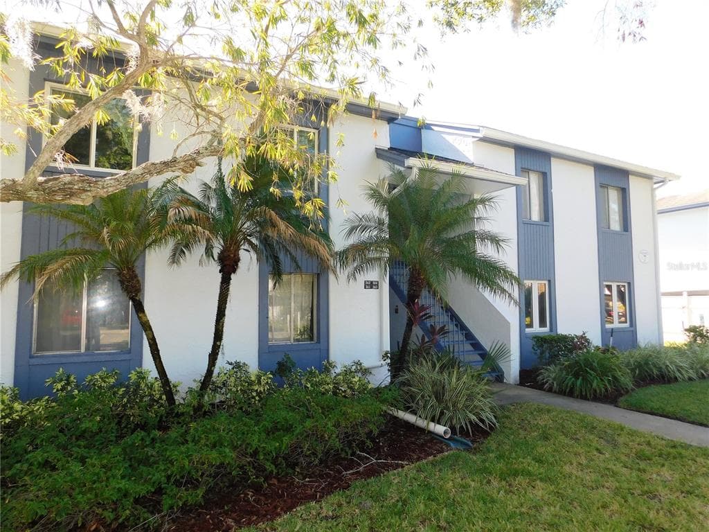 244 CYPRESS LANE # 244, OLDSMAR, FL 34677