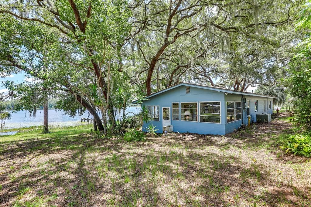 104 CARTER WHITTAKER LANE, POMONA PARK, FL 32181