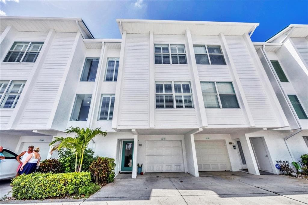 8234 HARBORSIDE CIRCLE, ENGLEWOOD, FL 34224