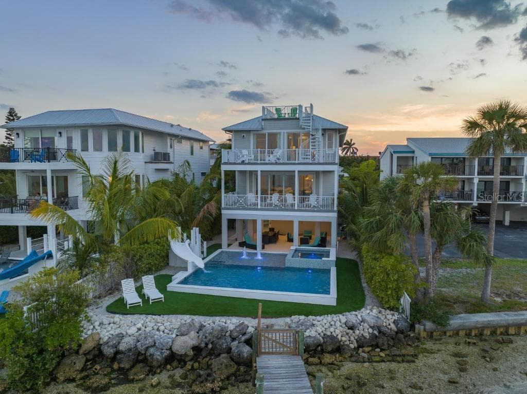 112 11TH STREET S, BRADENTON BEACH, FL 34217
