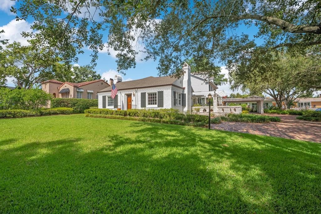 2109 CAMBRIDGE AVENUE, LAKELAND, FL 33803