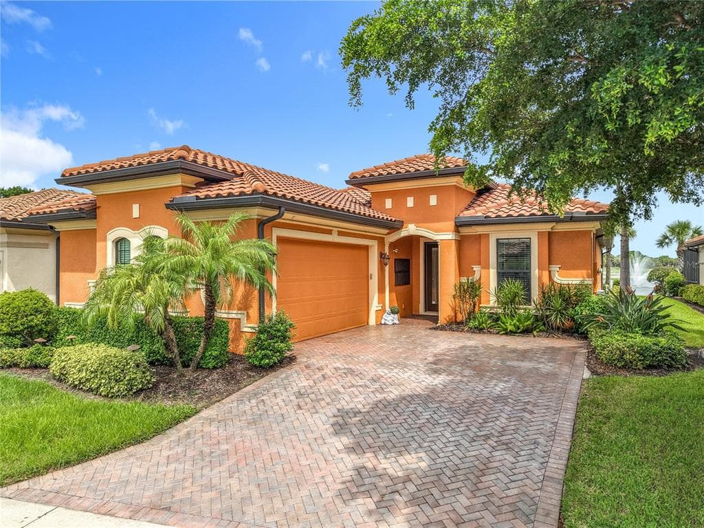 10264 PORTO ROMANO DRIVE, MIROMAR LAKES, FL 33913