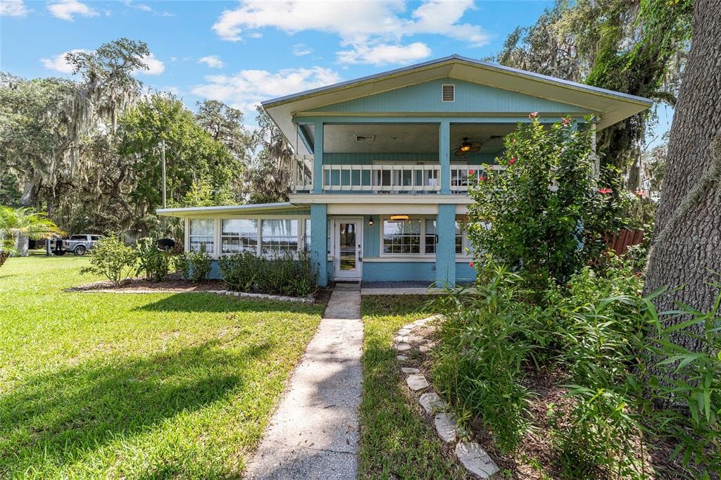 10399 NE 218TH LANE ROAD, FORT MC COY, FL 32134