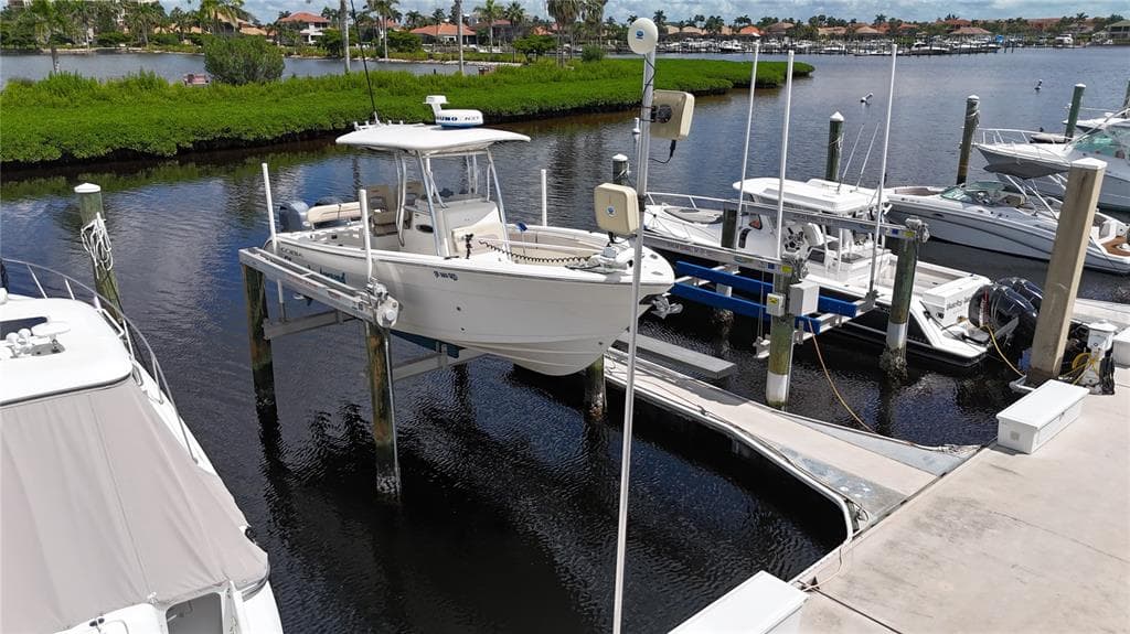 102 RIVIERA DUNES WAY # N-20, PALMETTO, FL 34221