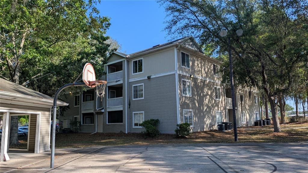 4000 SW 23RD STREET # 5-106, GAINESVILLE, FL 32608