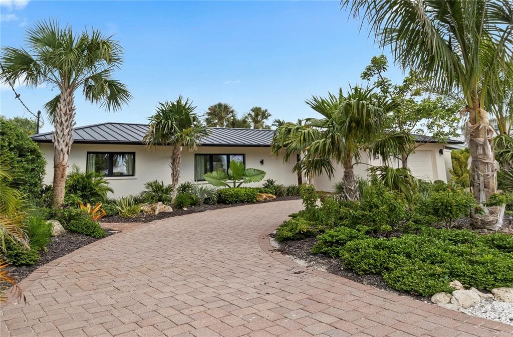 624 DUNDEE LANE, HOLMES BEACH, FL 34217