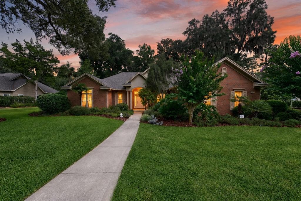 5604 NW 52ND AVENUE, GAINESVILLE, FL 32653