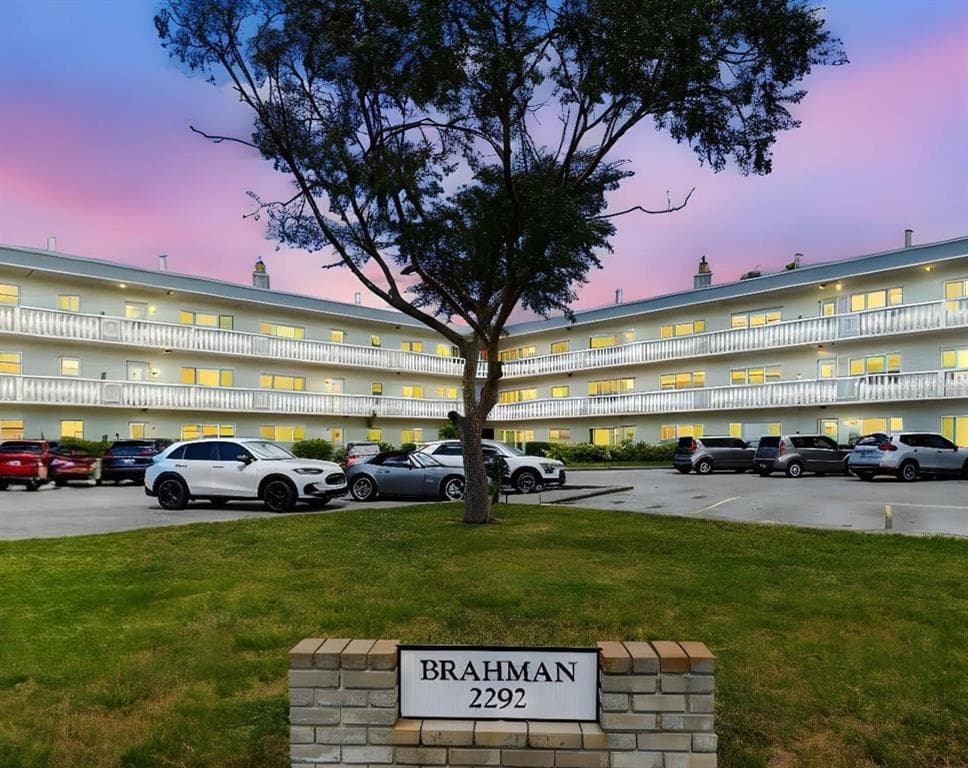 2292 COSTA RICAN DRIVE # 30, CLEARWATER, FL 33763