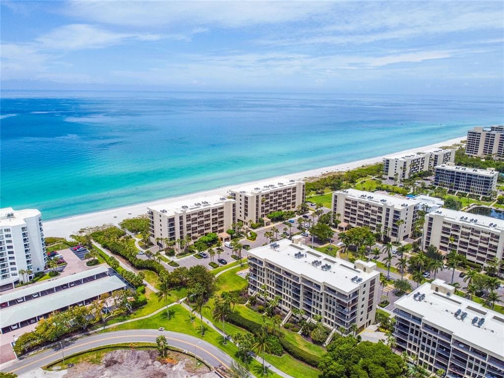 1065 GULF OF MEXICO DRIVE # 402, LONGBOAT KEY, FL 34228