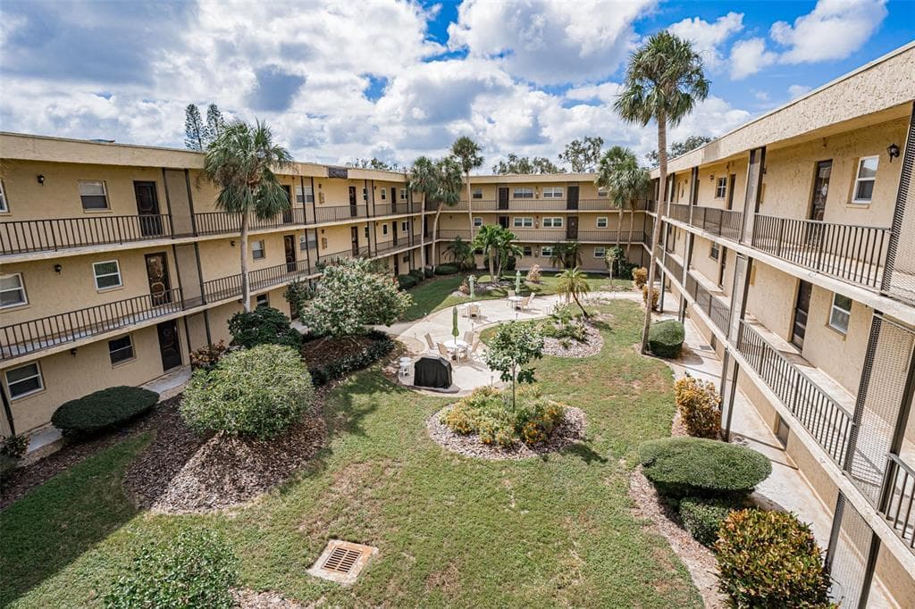 11485 OAKHURST ROAD # 200-306, LARGO, FL 33774