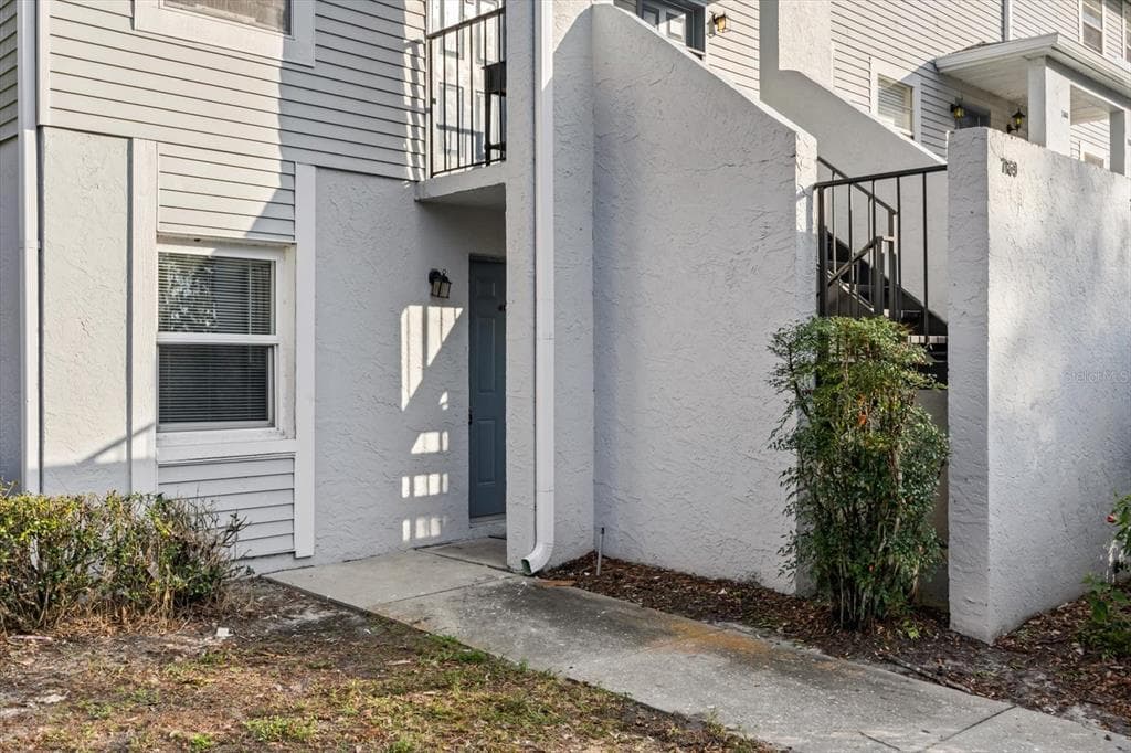 7169 E BANK DRIVE # 7169, TAMPA, FL 33617