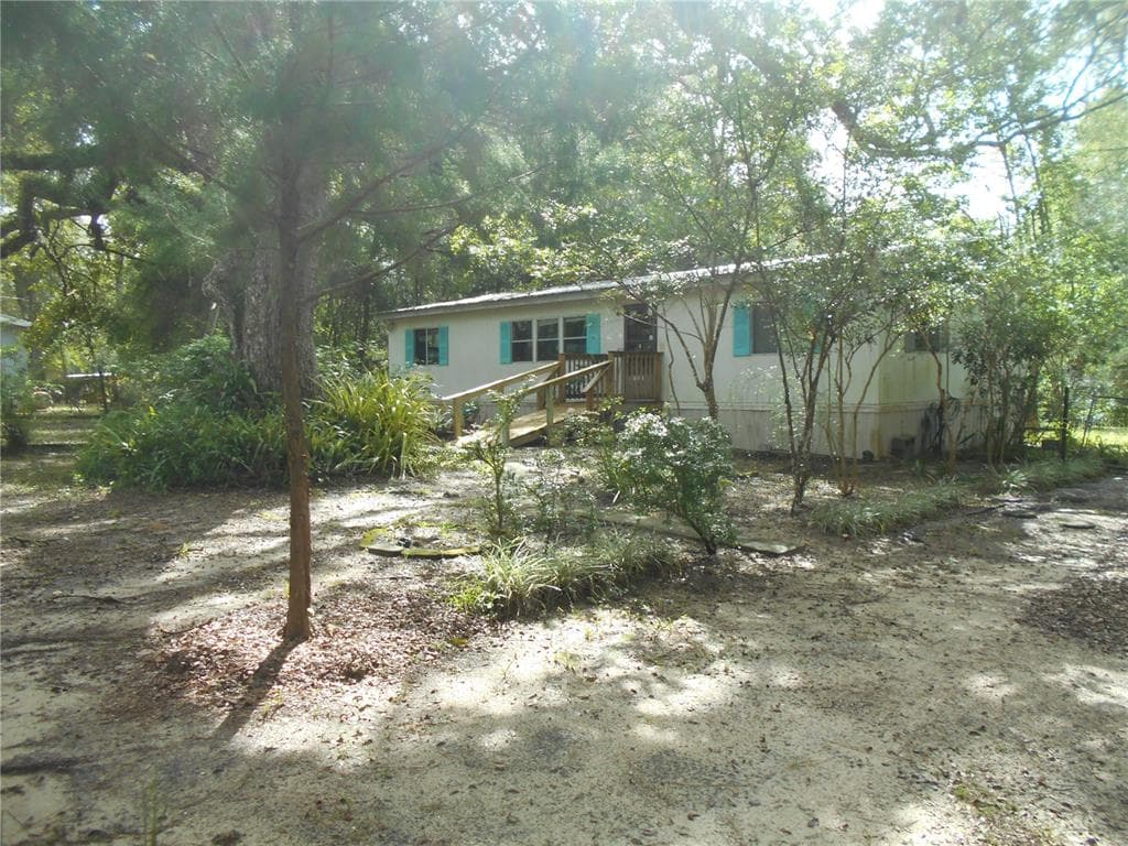 20425 NE 143RD STREET, SALT SPRINGS, FL 32134