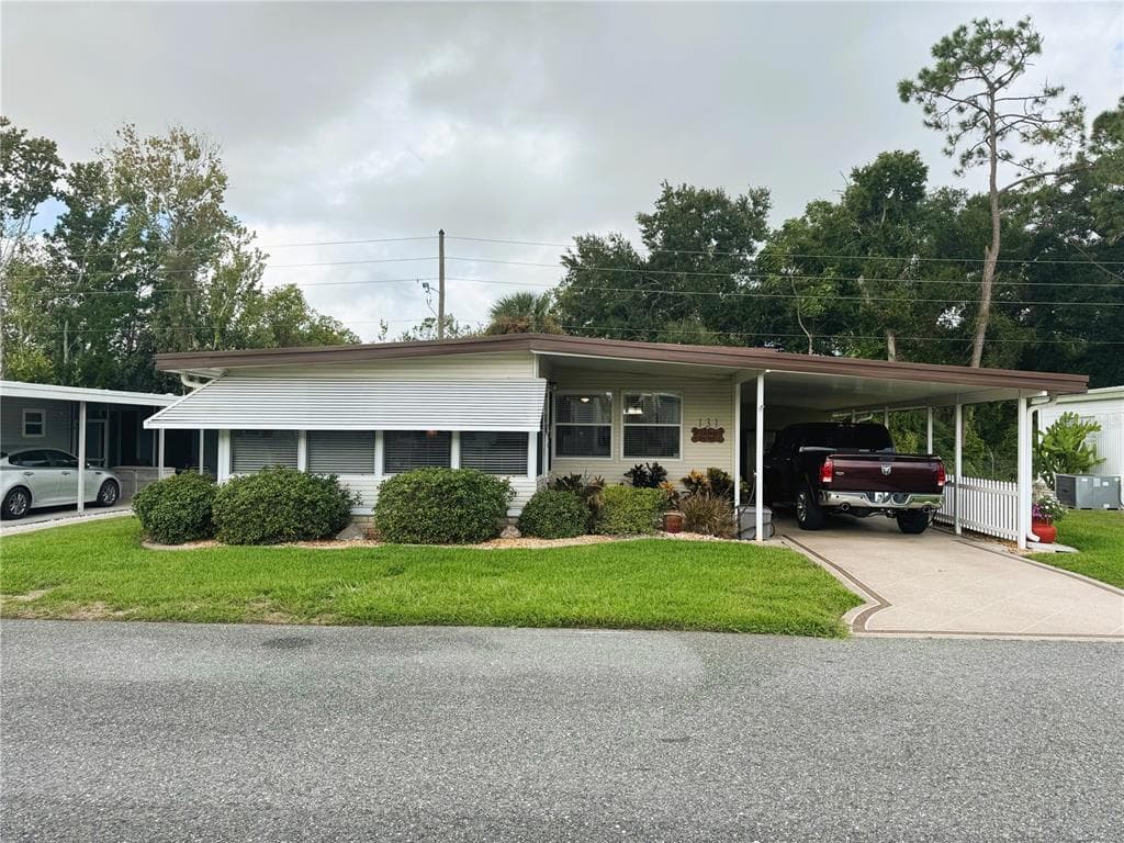 131 BOUGAINVILLEA DRIVE, LEESBURG, FL 34748
